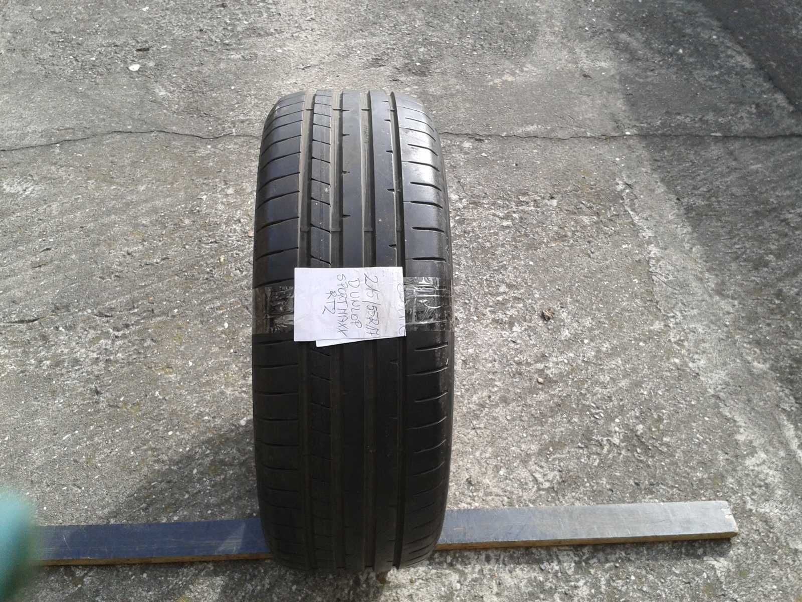 215/55R17 Dunlop Sport maxx