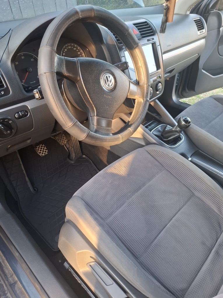 Джетта 2.0TDI обслужена
