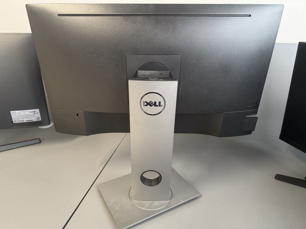 Монитор Dell (P2417Hc)