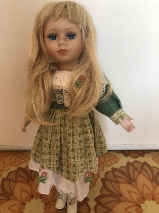Lalka porcelanowa 40 cm