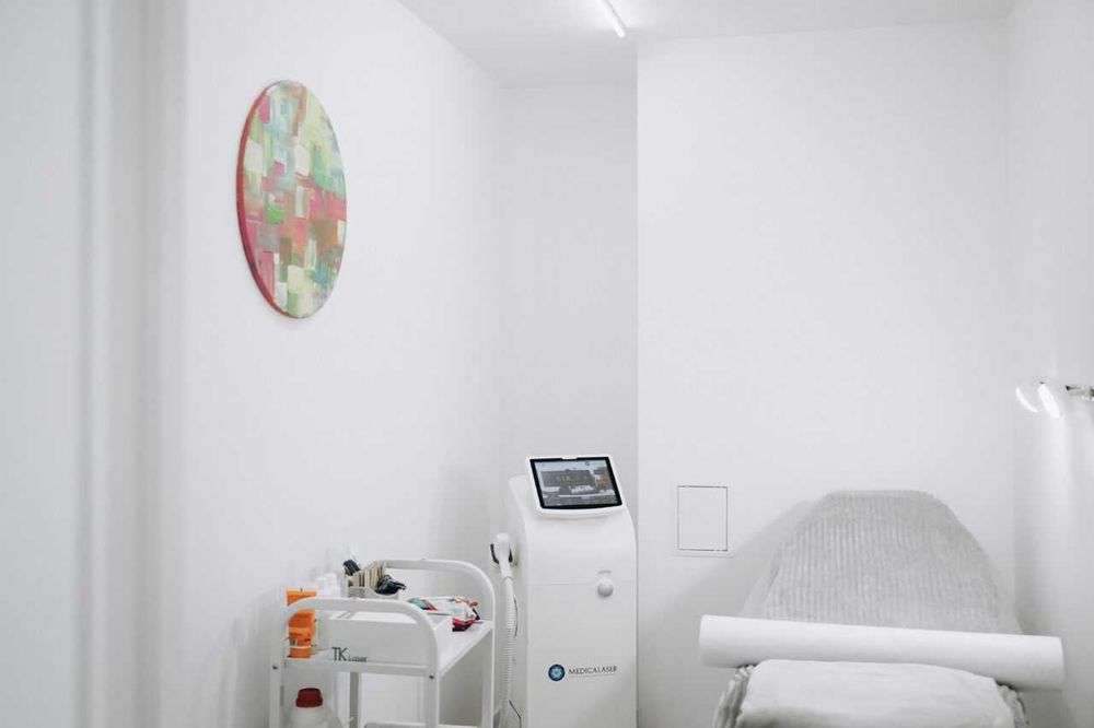 Оренда кабінету для косметолога/масажиста/майстра манікюру/бровіста