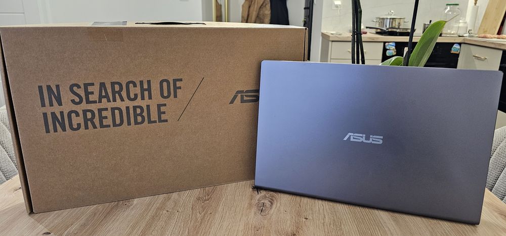 Asus vivobook X515ja i5 512 ssd 16gb