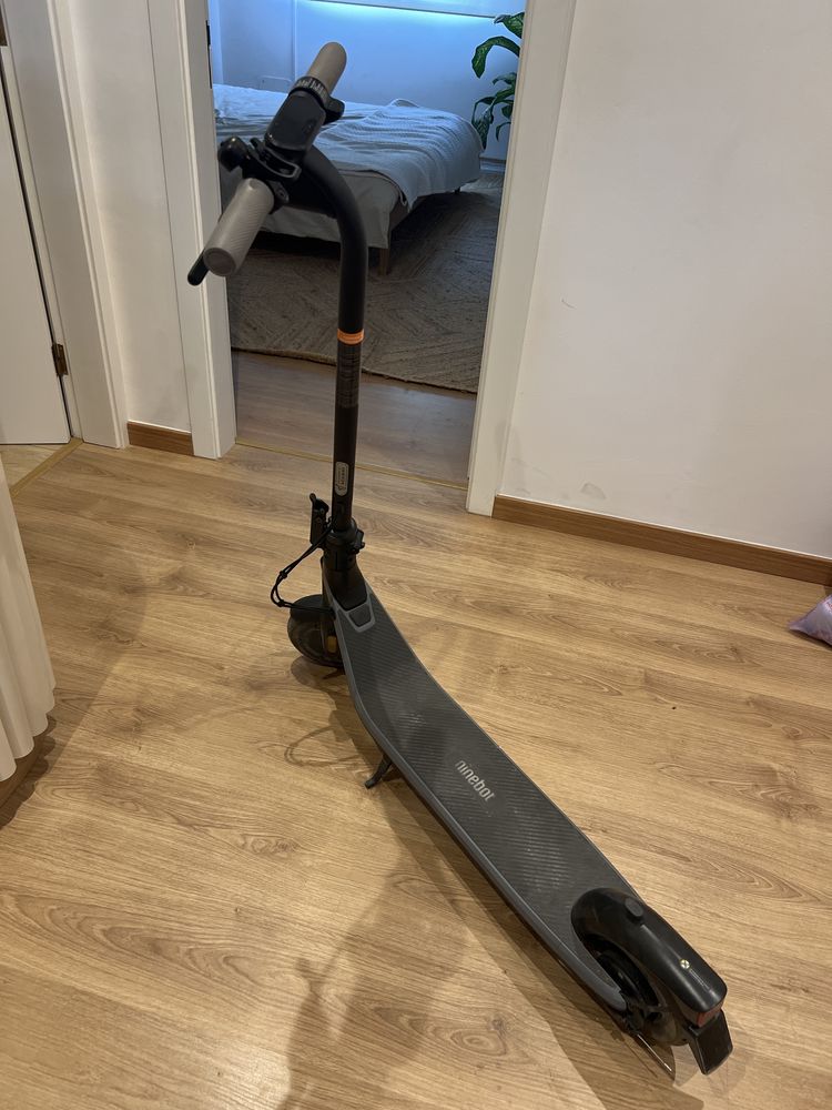 Trotinete eletrica Ninebot E2 E 11