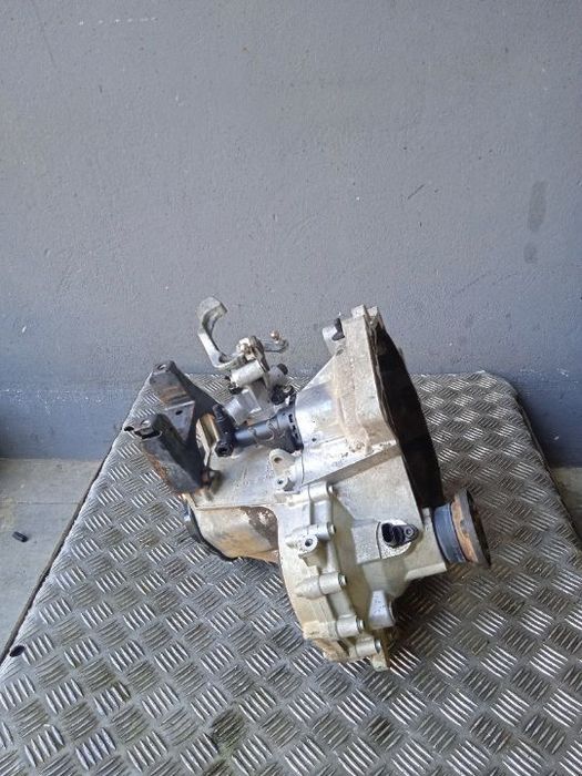 Caixa de velocidades Volkswagen Polo 1.9 SDI Ref:  FRA (Skoda Fabia)