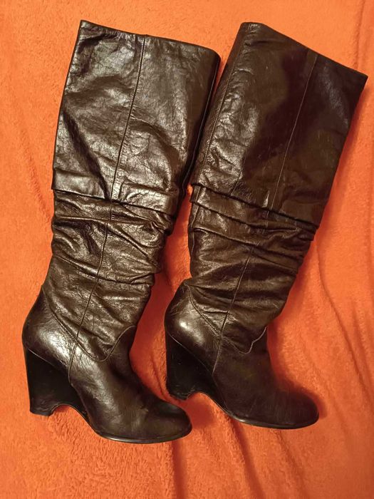 kozaki długie na obcasie