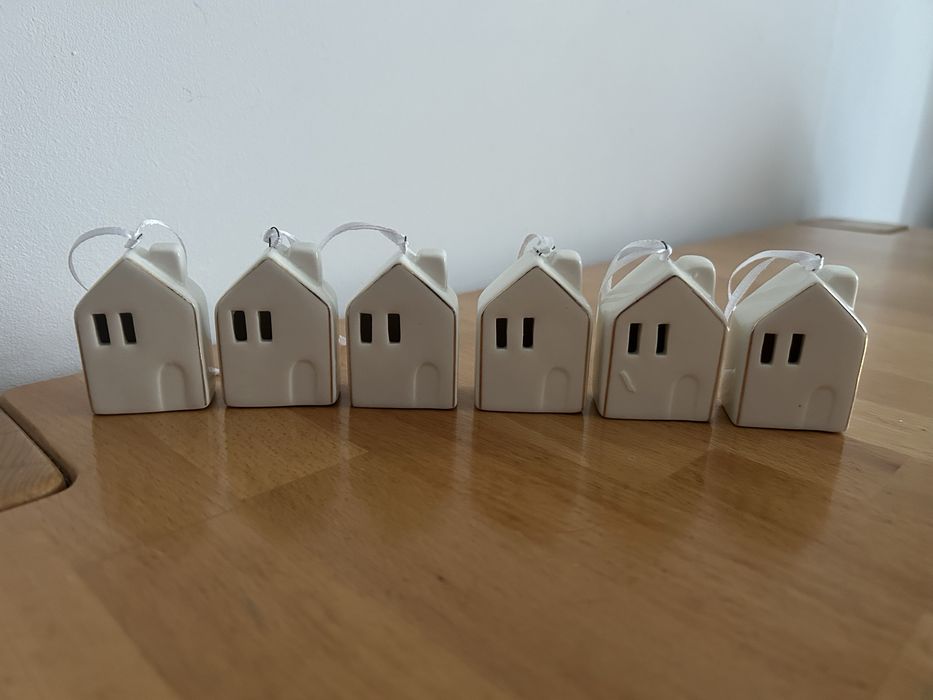 Ozdoby choinkowe, porcelanowe domki, zawieszki 6sztuk nr.8525