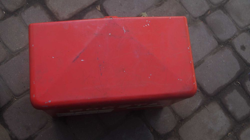 Skrzynka poczta polska PRL zabytek vintage dekoracja użytkowa oryginał