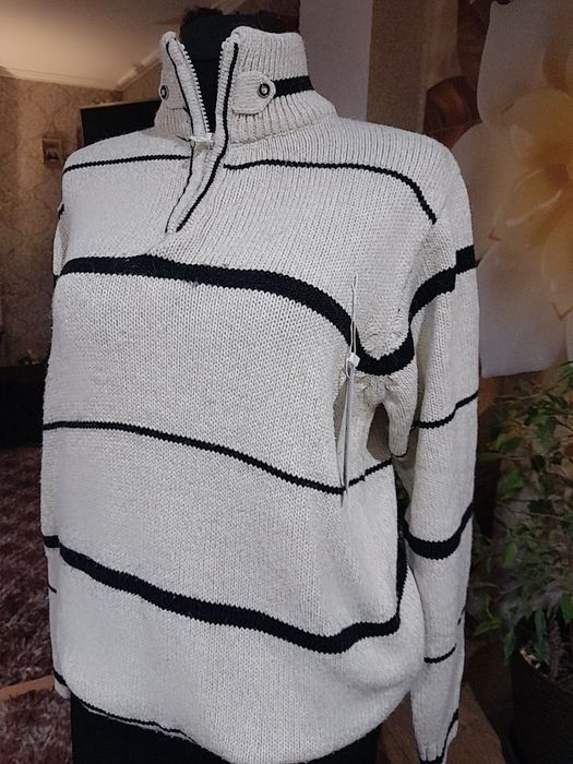 Розпродаж.Светр чоловічий ( відмінна якість)