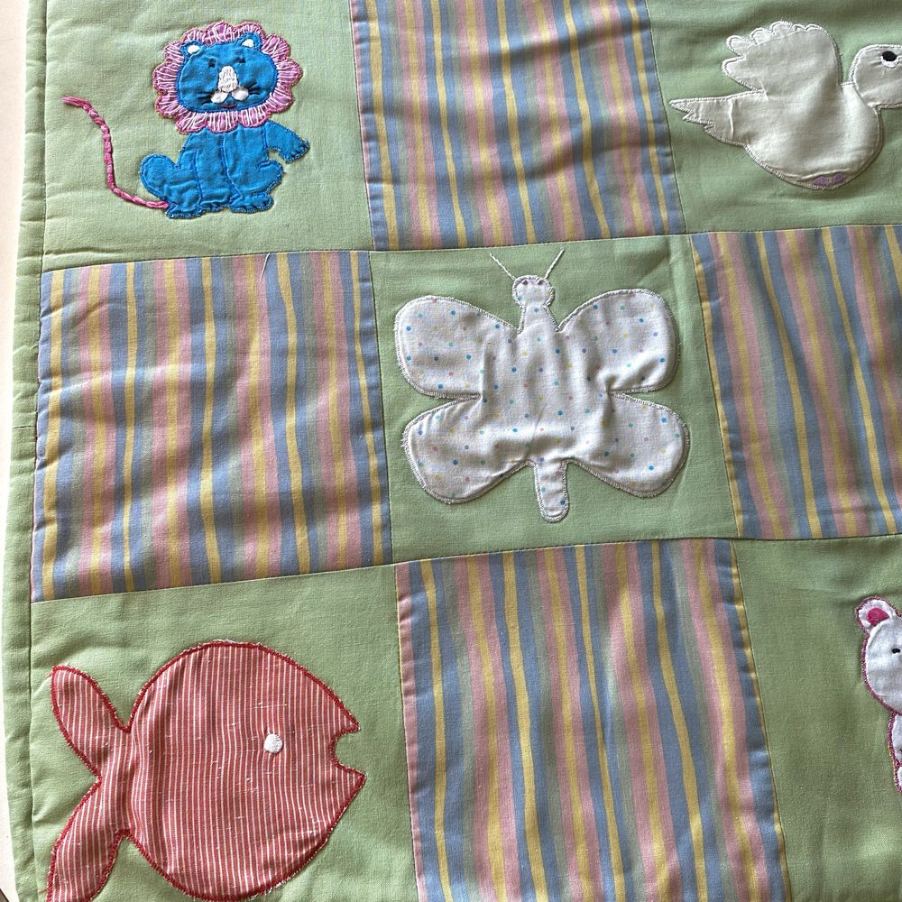Colcha leve/ Cobertura para Berço ou Cama de Grades, Vintage
