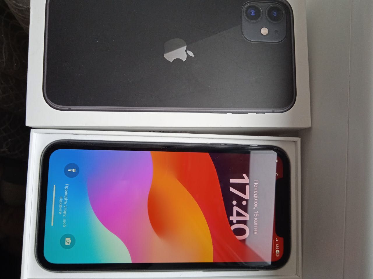 iPhone 11 чорний