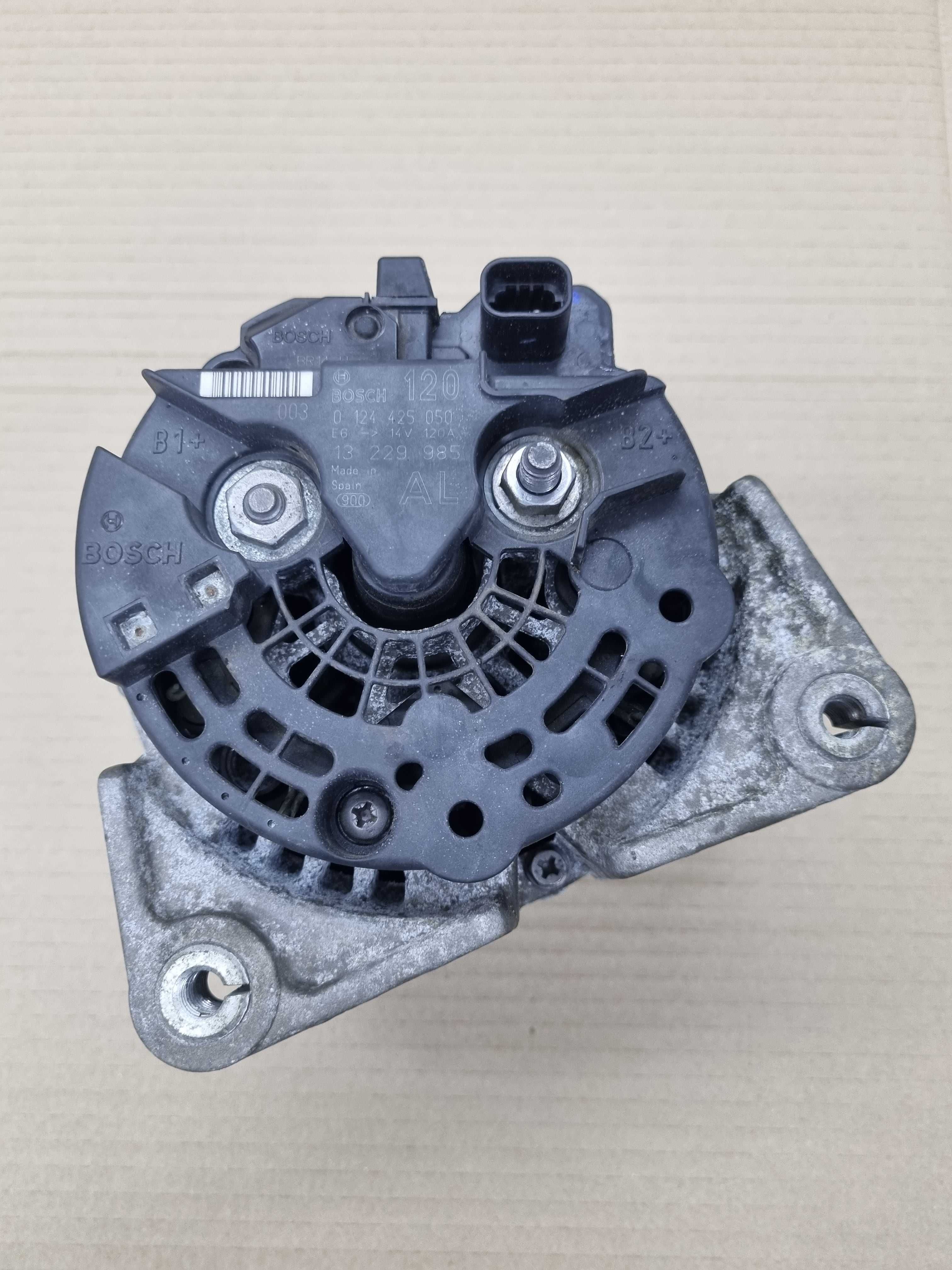 Alternator Opel Astra H Z16XER 120 amper nr Końcowy 985 AL