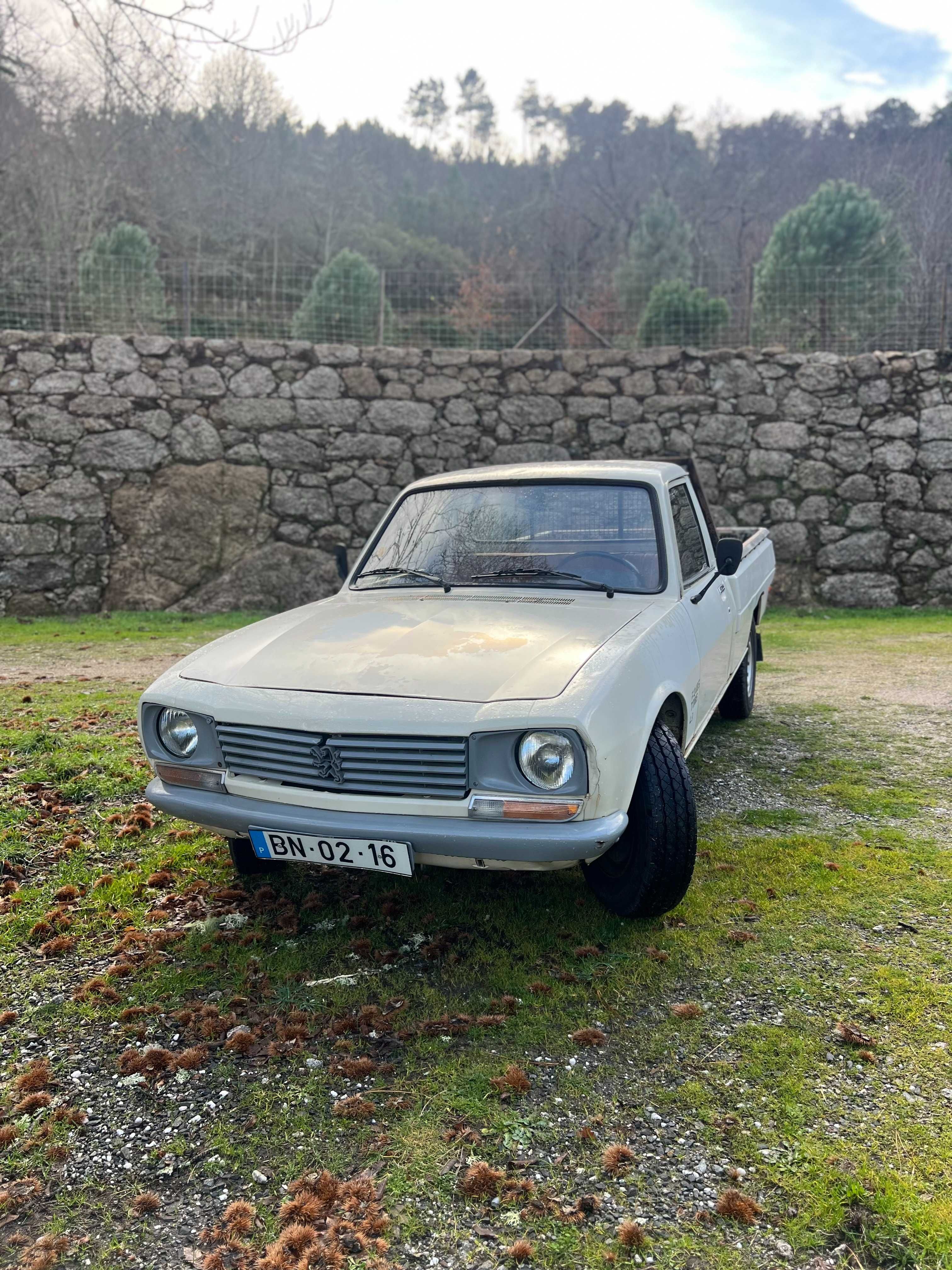 Peugeot 504 Pick up 1979 caixa metálica