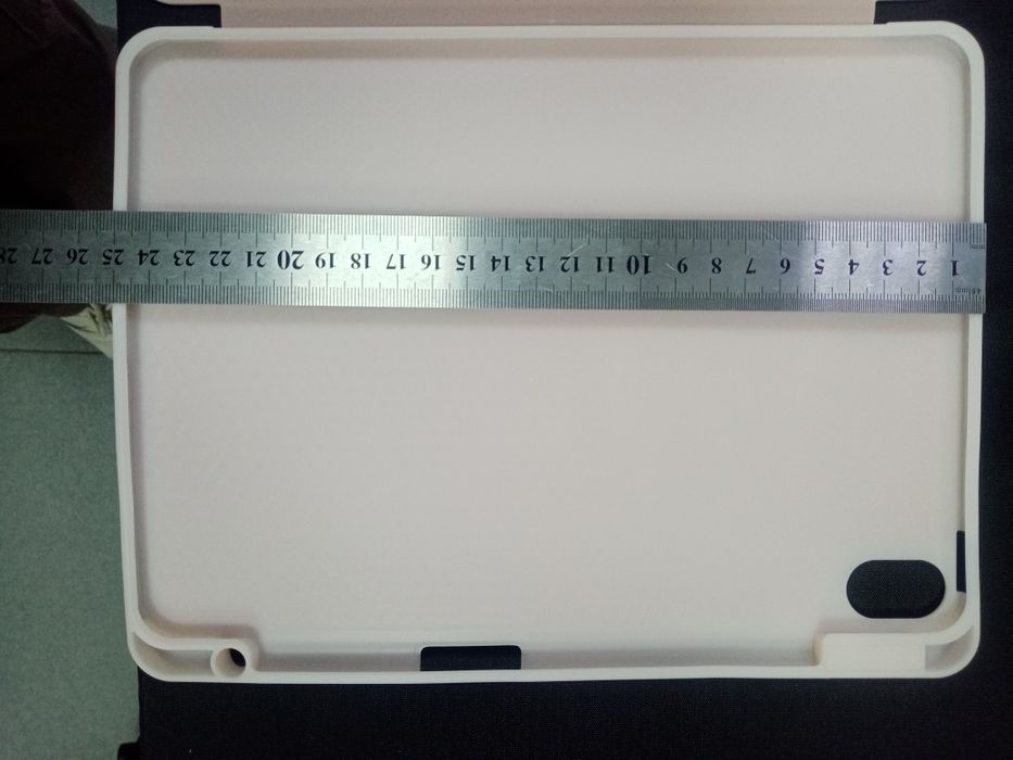 Чохол до iPad Air 6-го, 5-го і 4-го поколінь.