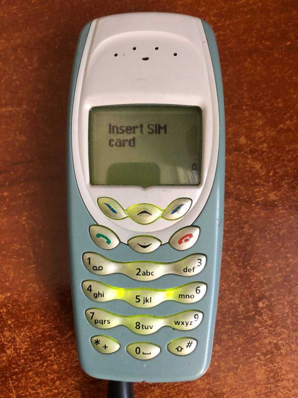 телефон Нокіа 3410