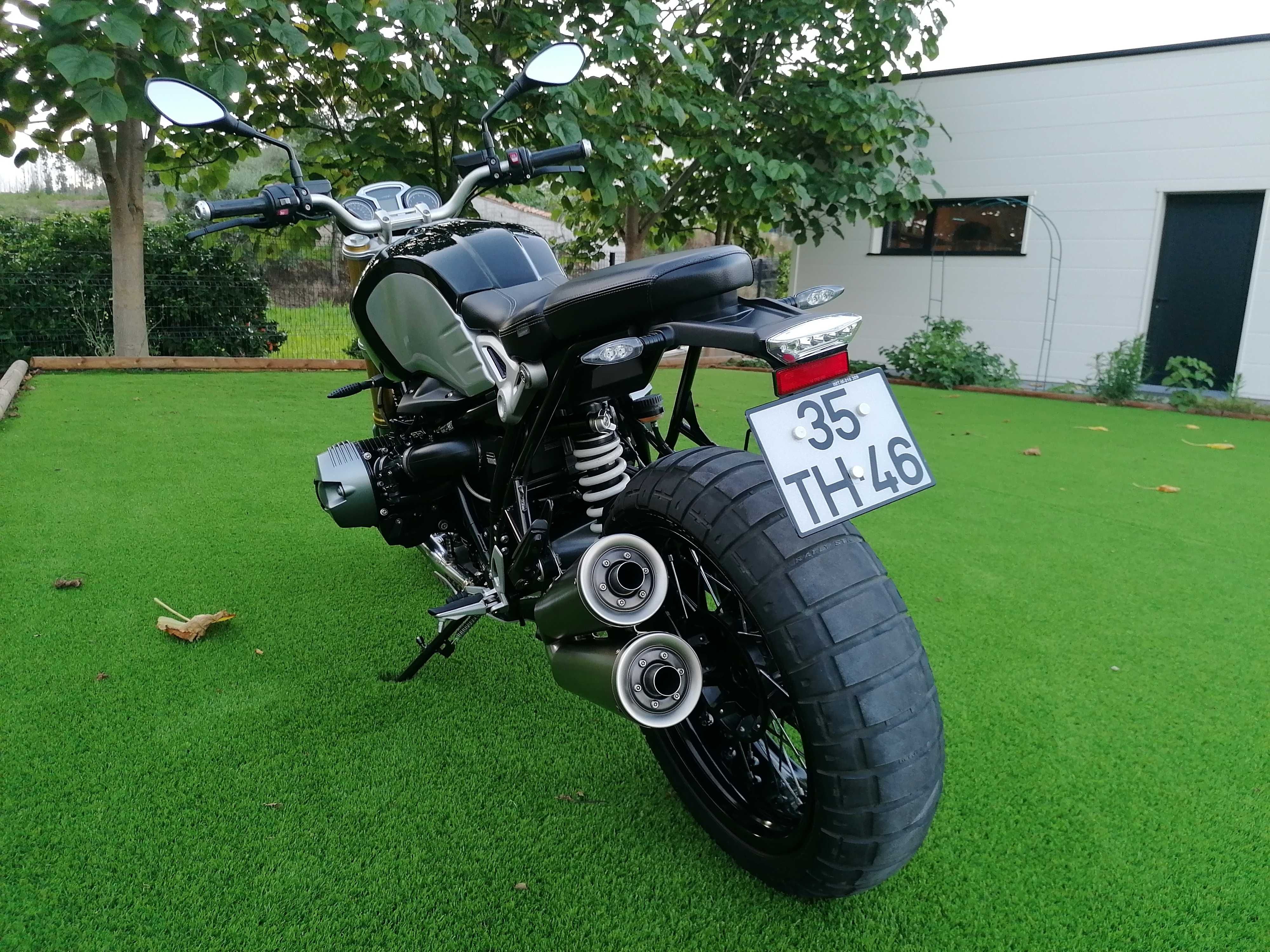 BMW R Nine T Roadster