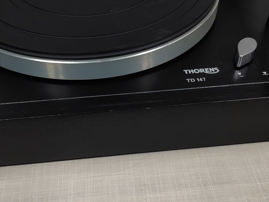 Thorens TD-147 Wysokiej klasy gramofon