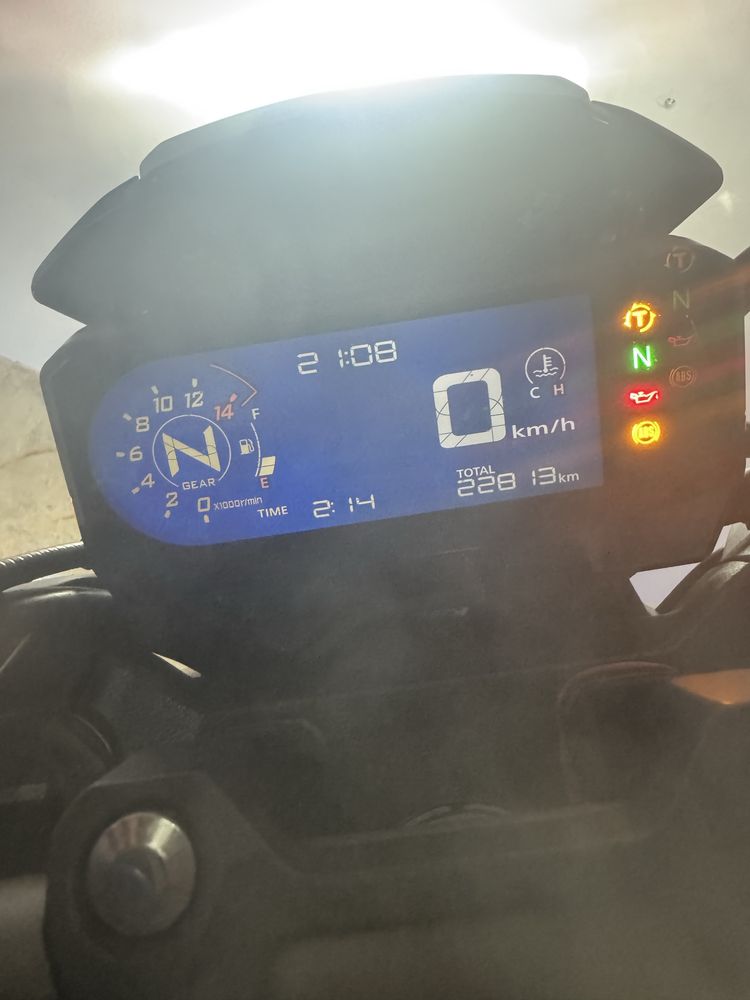 Honda cb 650 r de 2019.