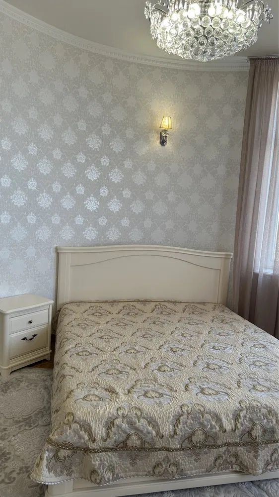 Сдам 3-комнатную квартиру в доме Каркашадзе, Французский б-р, Довженко