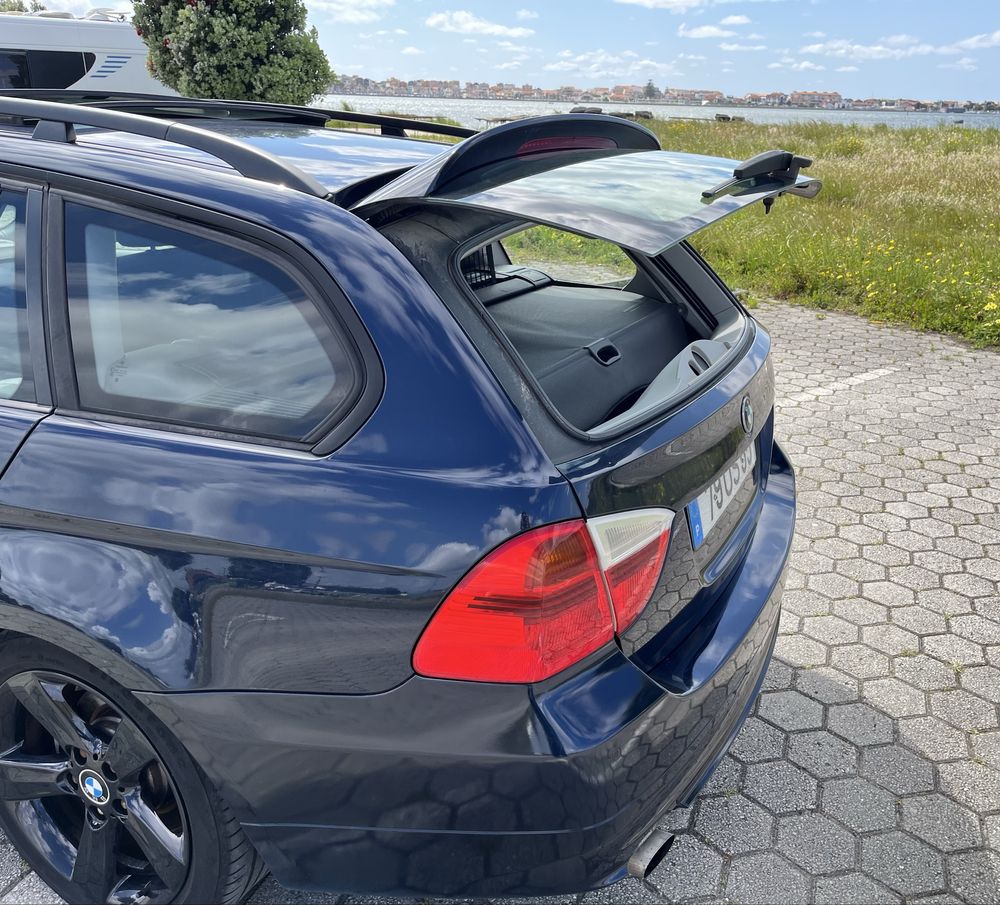 Carrinha BMW 320i E91 de 2006