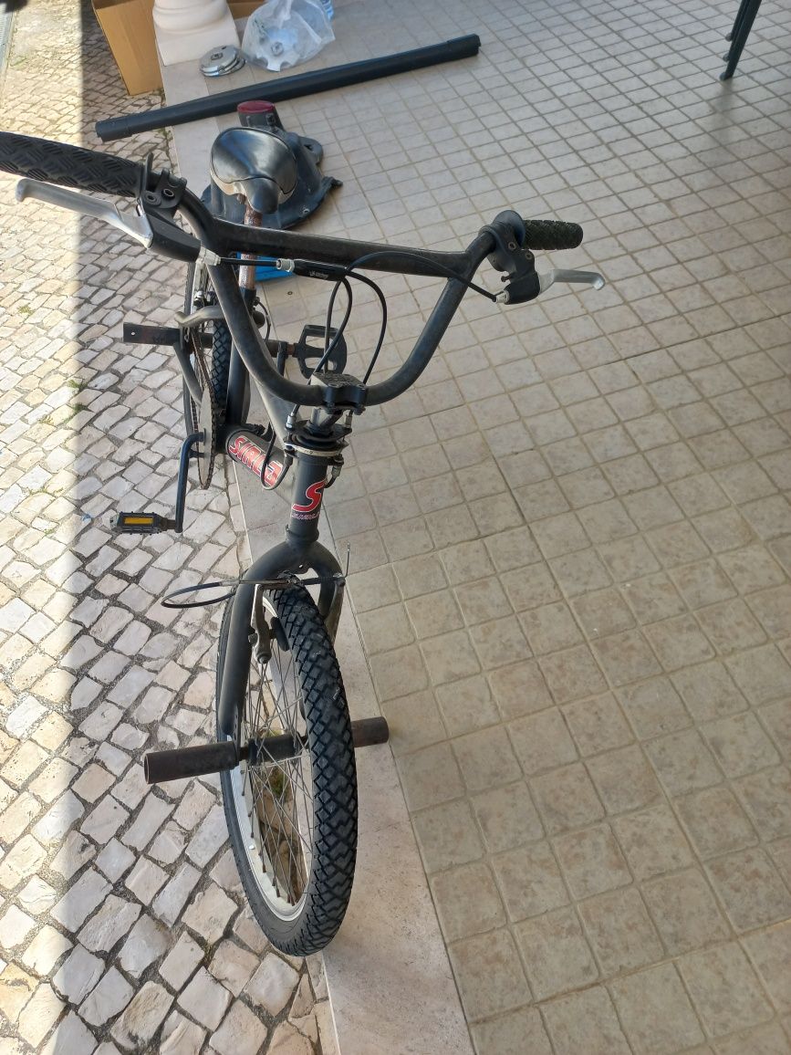 Bicicleta sirla tipo bmx roda 20x1.95