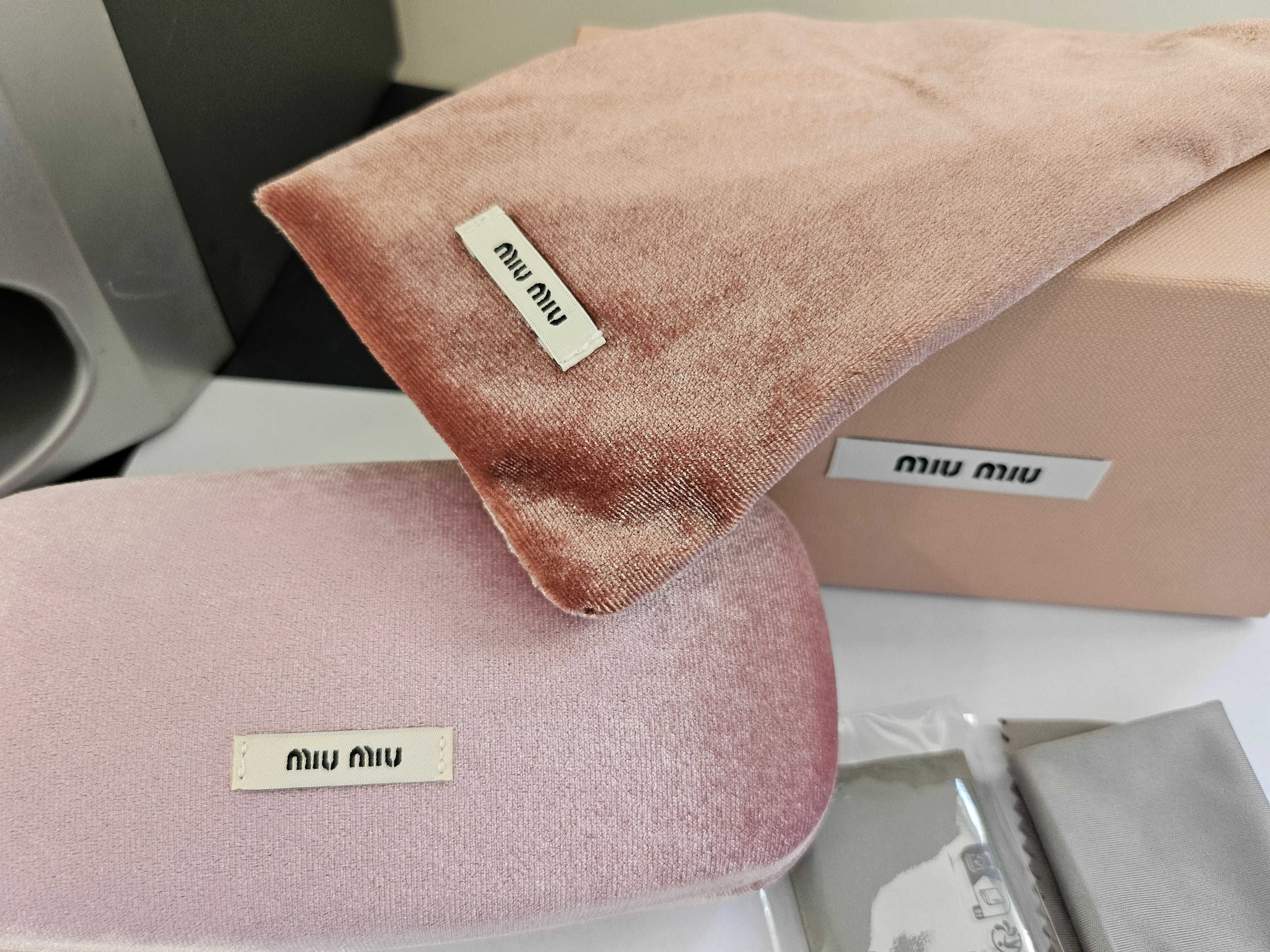 MIU MIU okulary przeciwsłoneczne Nowy bez metki