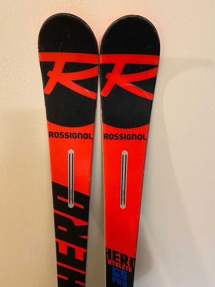 Narty Narty Rossignol Hero GS PRO