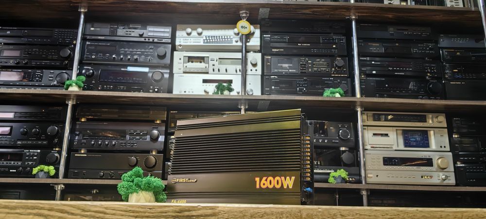 Підсилювач First Austria FA-4400/4Ω