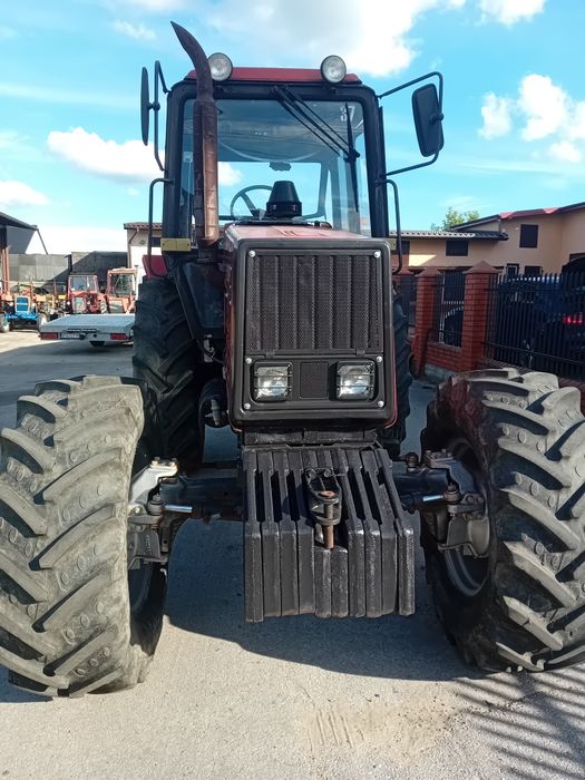 Belarus 1221 , MTZ 1221