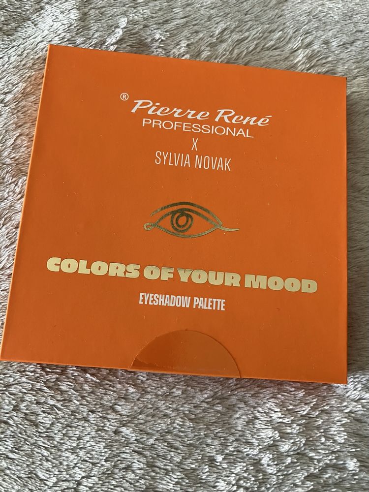 Sylvia Novak paleta cieni do powiek Colors Of Your Mood 9x1,3g