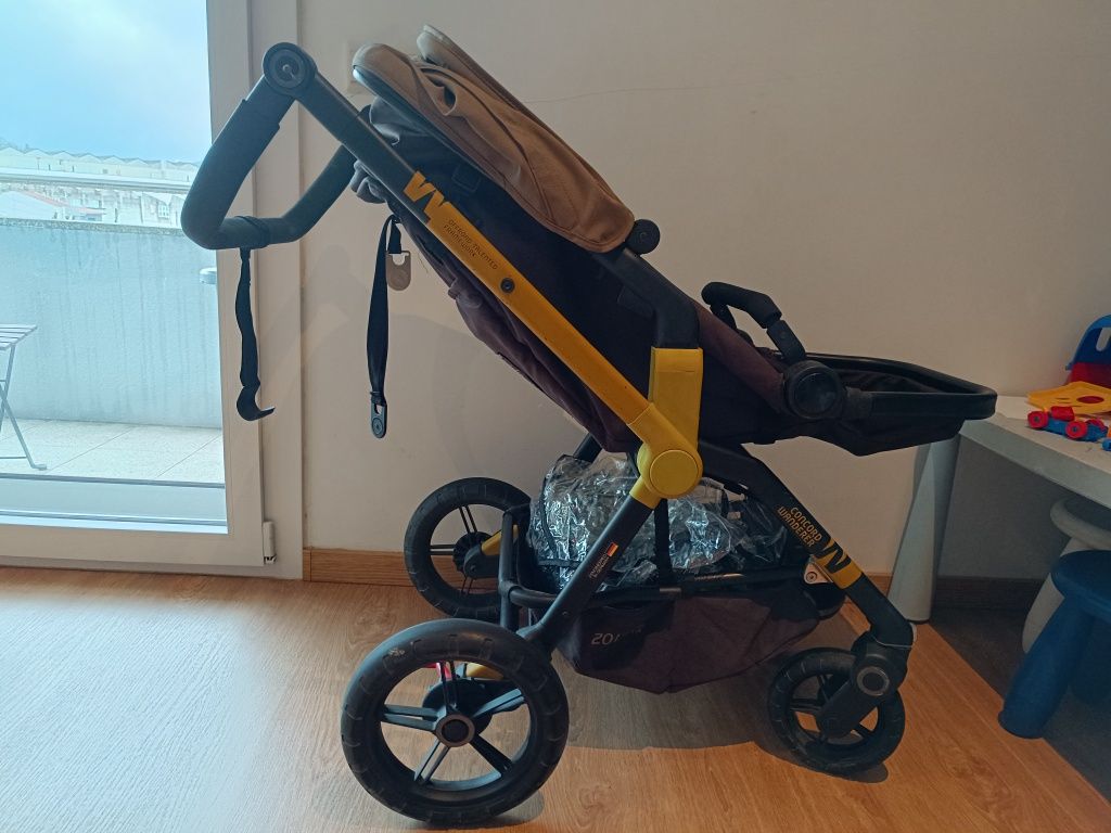 Carrinho de bebe Concord wanderer com conjunto de rodas extra