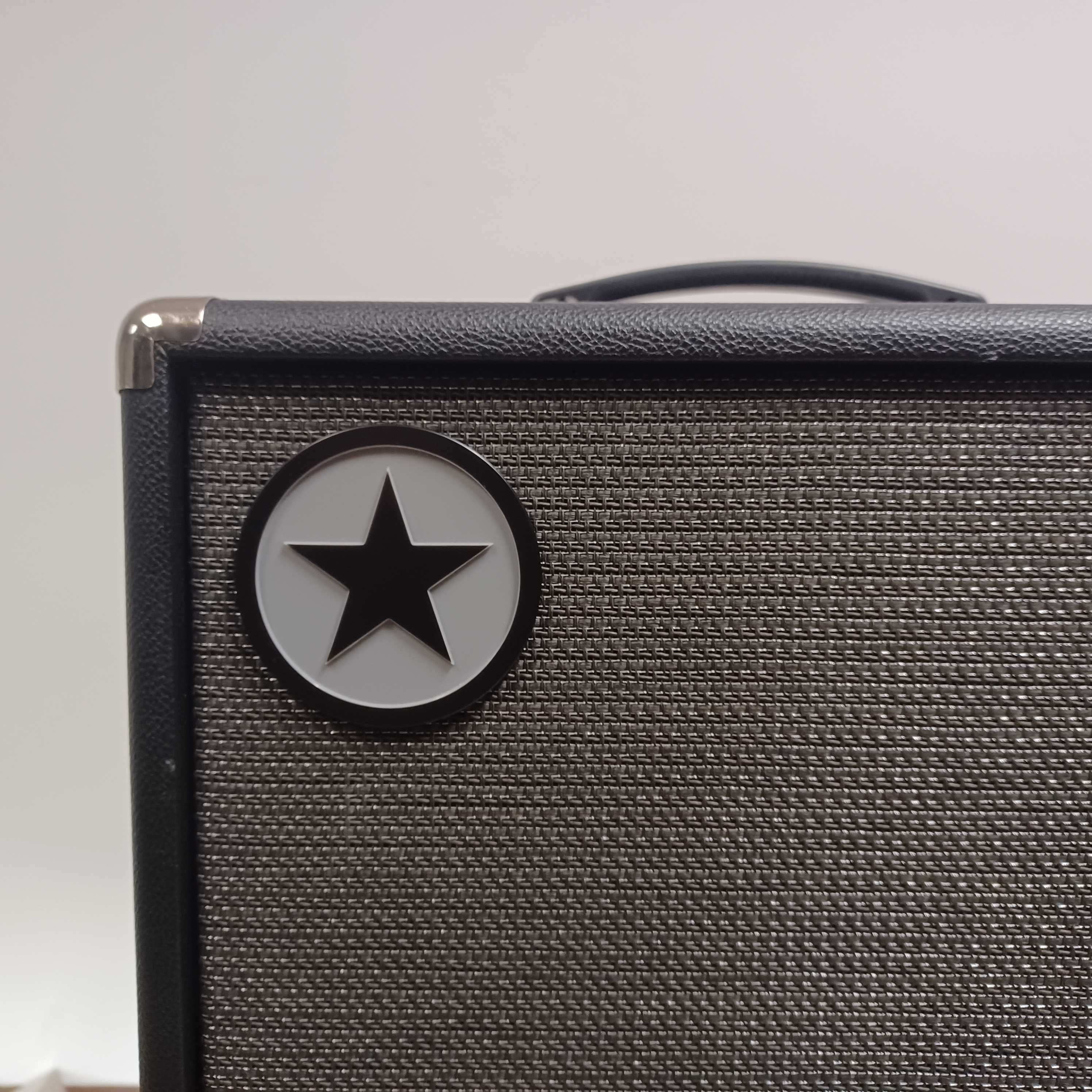 Blackstar U60 wzmacniacz basowy combo 60W