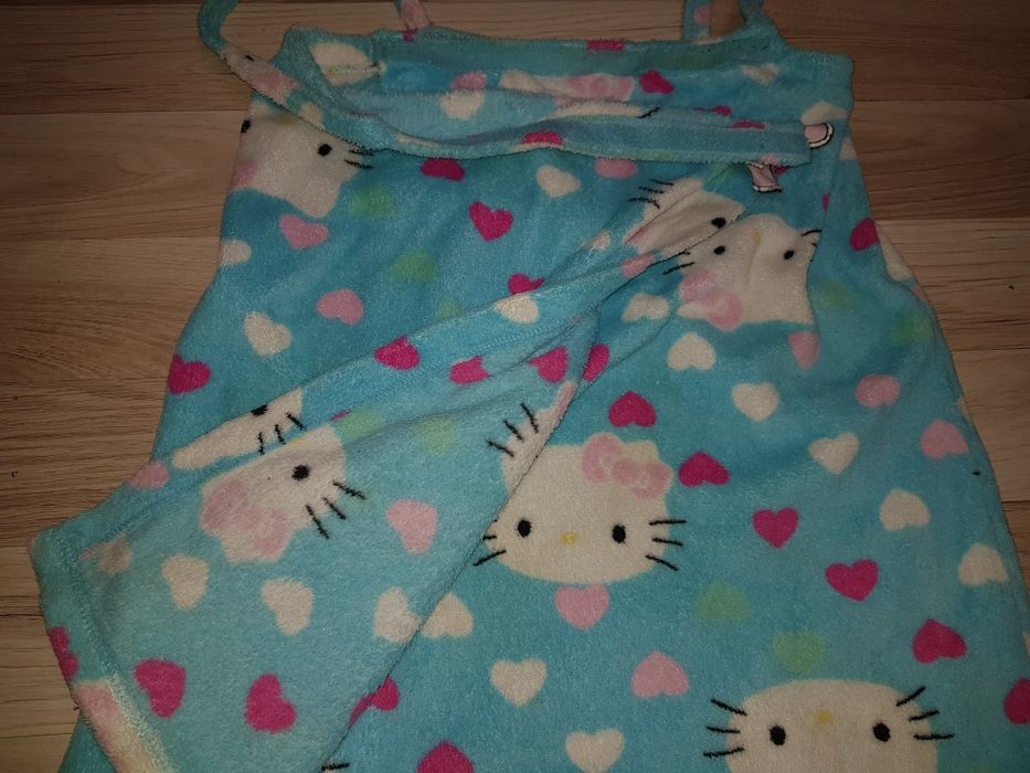szlafrok piżama z kapciami Hello Kitty