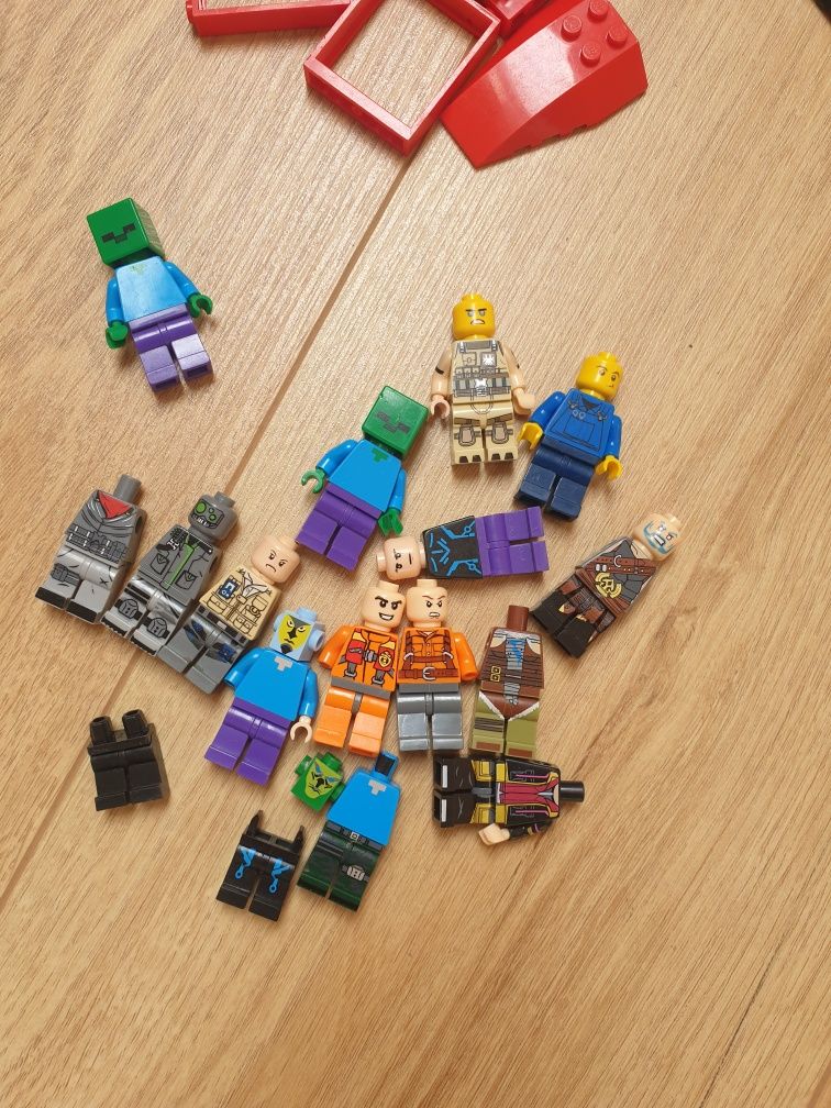 Klocki lego dużo
