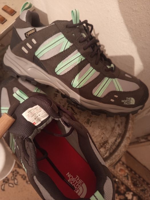 Кросівки Solomon