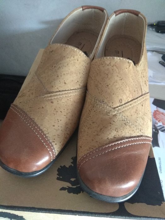 Calcado em Cortiça da Marca "Montado" - Modelo JF107