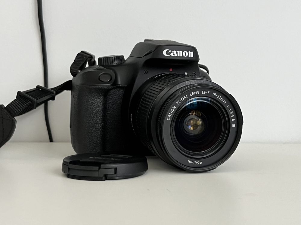 CANON EOS 4000D + чохол