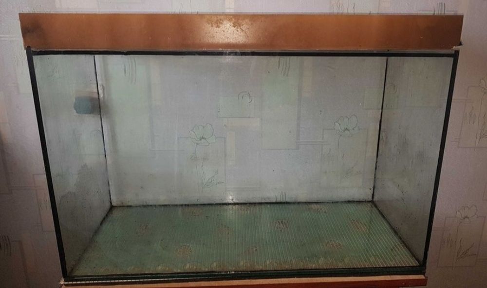 Продам аквариум на 200 литров