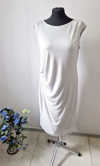 Suknia Solar szara ze srebrnymi akcentami  44 /XXL