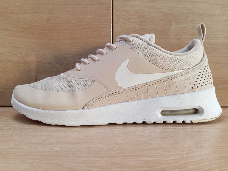 NIKE Wmns Air Max Thea Buty Sportowe Damskie Rozm 37,5 /23,5cm