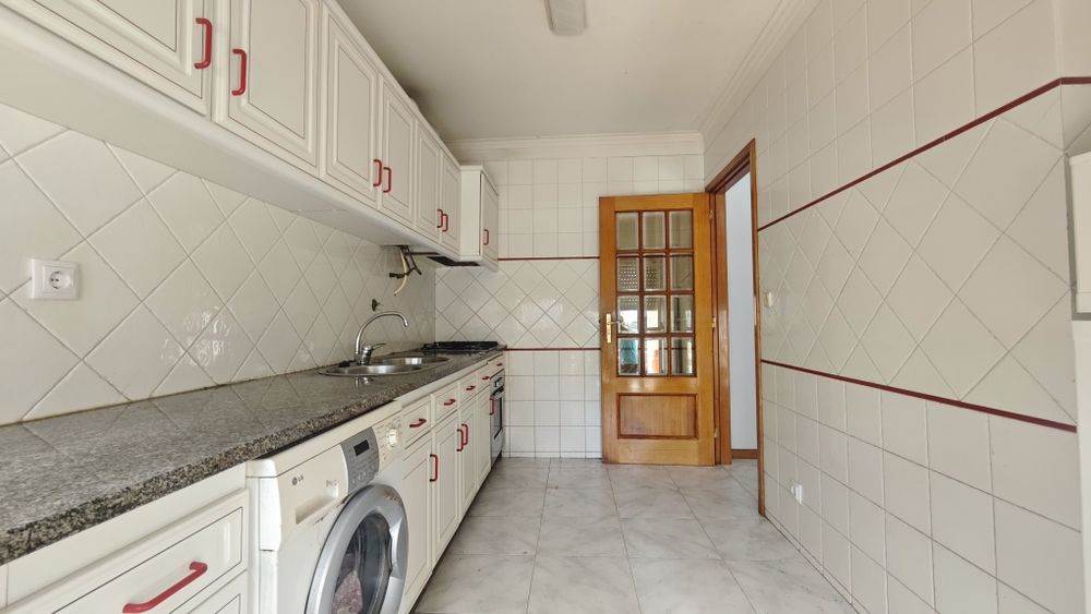 Apartamento T1 na praia da Amorosa
