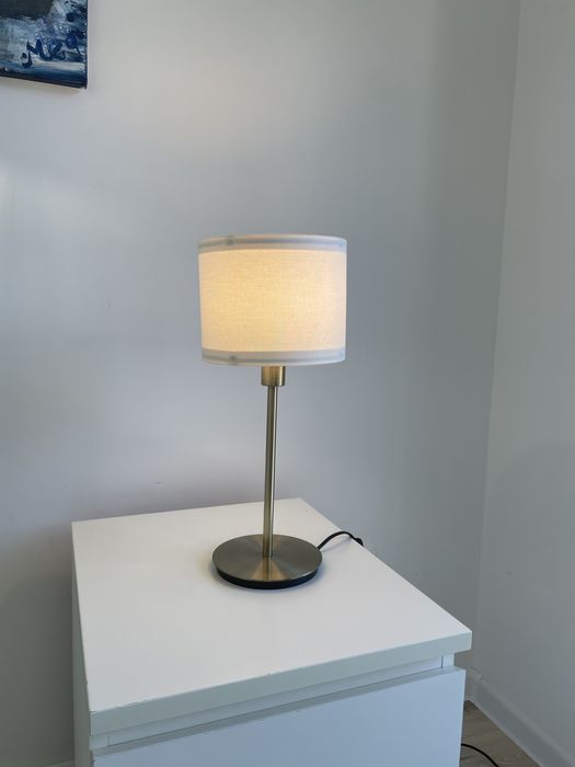 Złota lampa nocna lampka na stolik IKEA Skaftet Ringsta