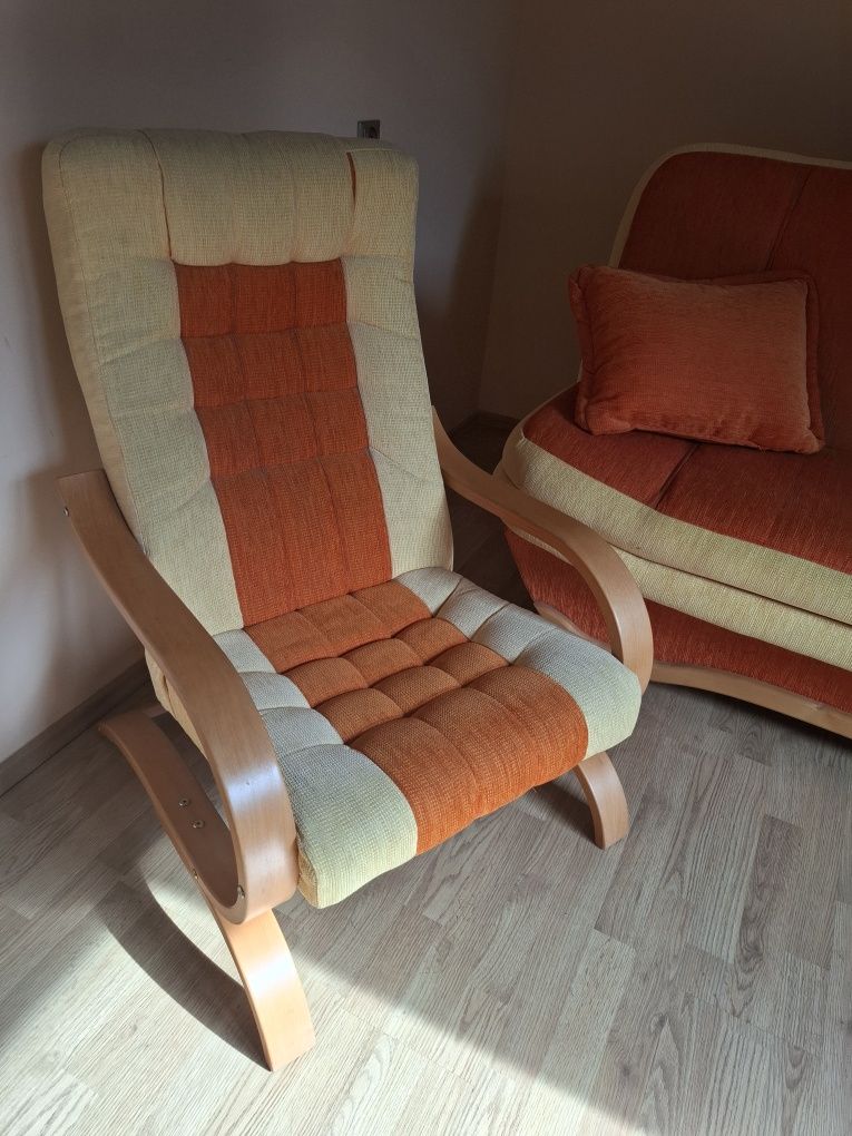 Wersalka/kanapa + 2 fotele i stolik gratis