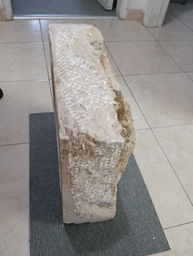 Pia em pedra em boas condiçoões