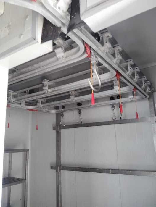 Câmara de Conservação com Sistema de Guias e Pesagem - RECONDICIONADA