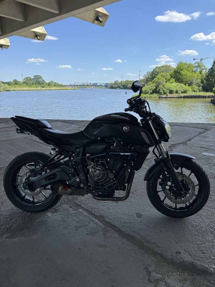 Yamaha mt 07 abs