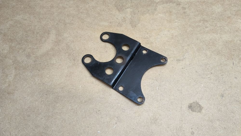 Кронштейн Ява 634-638 Чезет, Кріплення Ява 634-638