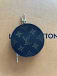 Louis Vuitton LV round coin multi pochette portfelik