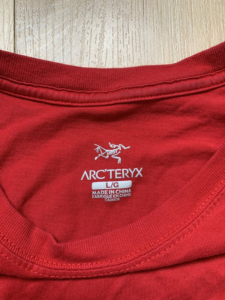 Футболка arcteryx