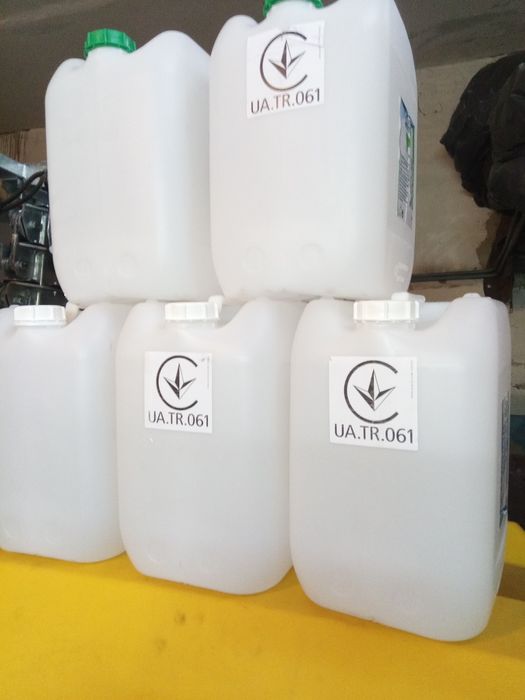 Нові каністри 20 л. і 10 л.