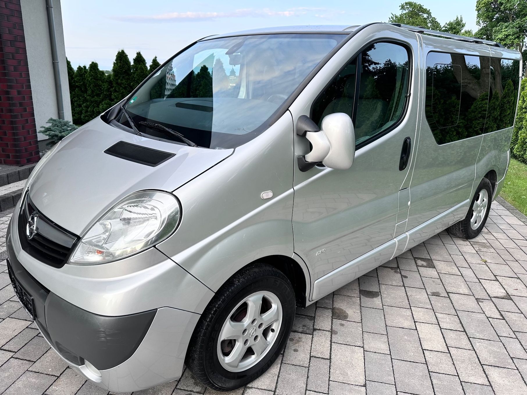 Opel Vivaro Kamper, Westfalia Łóżko Stolik, Campervan